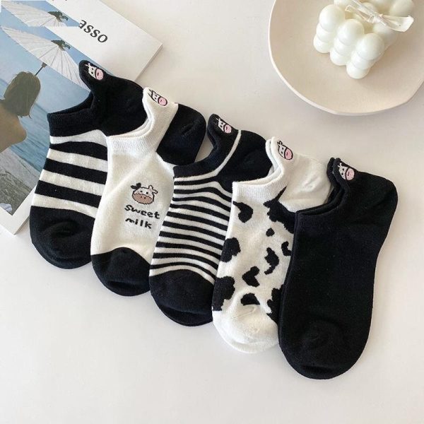 Vanessa's Cow Cartoon Boat Socks Cute Short Tube Women Socks