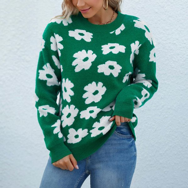 Cozy Floral Knitted Pullover Sweater