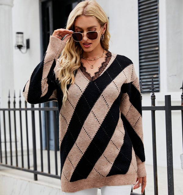 Lace V-Neck Color-Matching Sweater