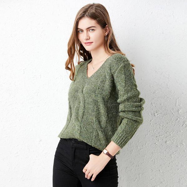 Solid Color Thick Knitted Pullover Sweater