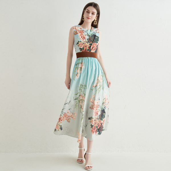 Elegant Belted Floral Ombre Maxi Dress