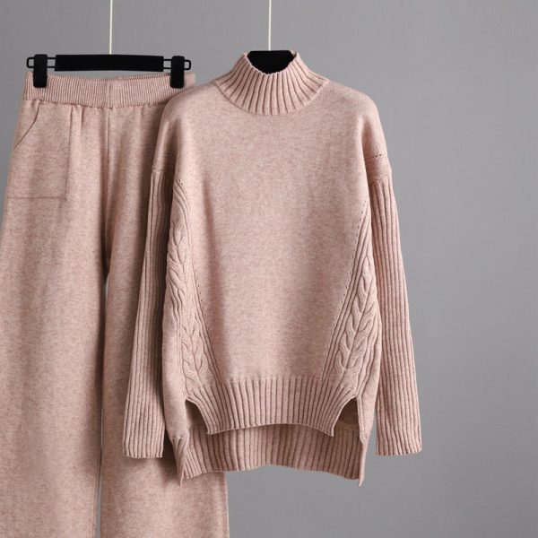 Fashionable Sweater Suit: Knit Wide Leg Set