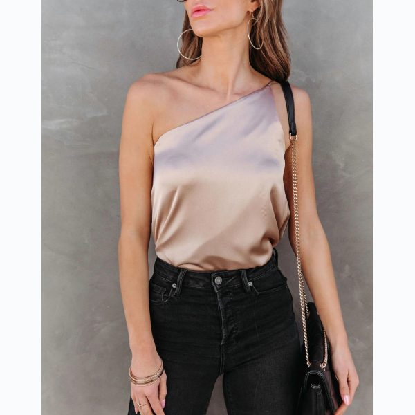 Trendy Solid Color One-Shoulder Sling Top