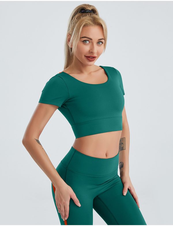 Cropped Nude Feel Sports Top: Push-Up Design