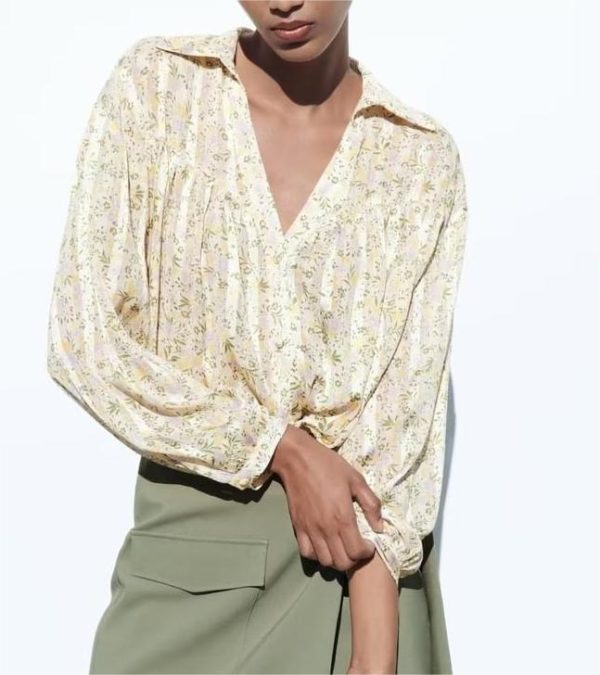 Chic Summer Style: Polo Collar Floral Print Lantern Sleeve Top